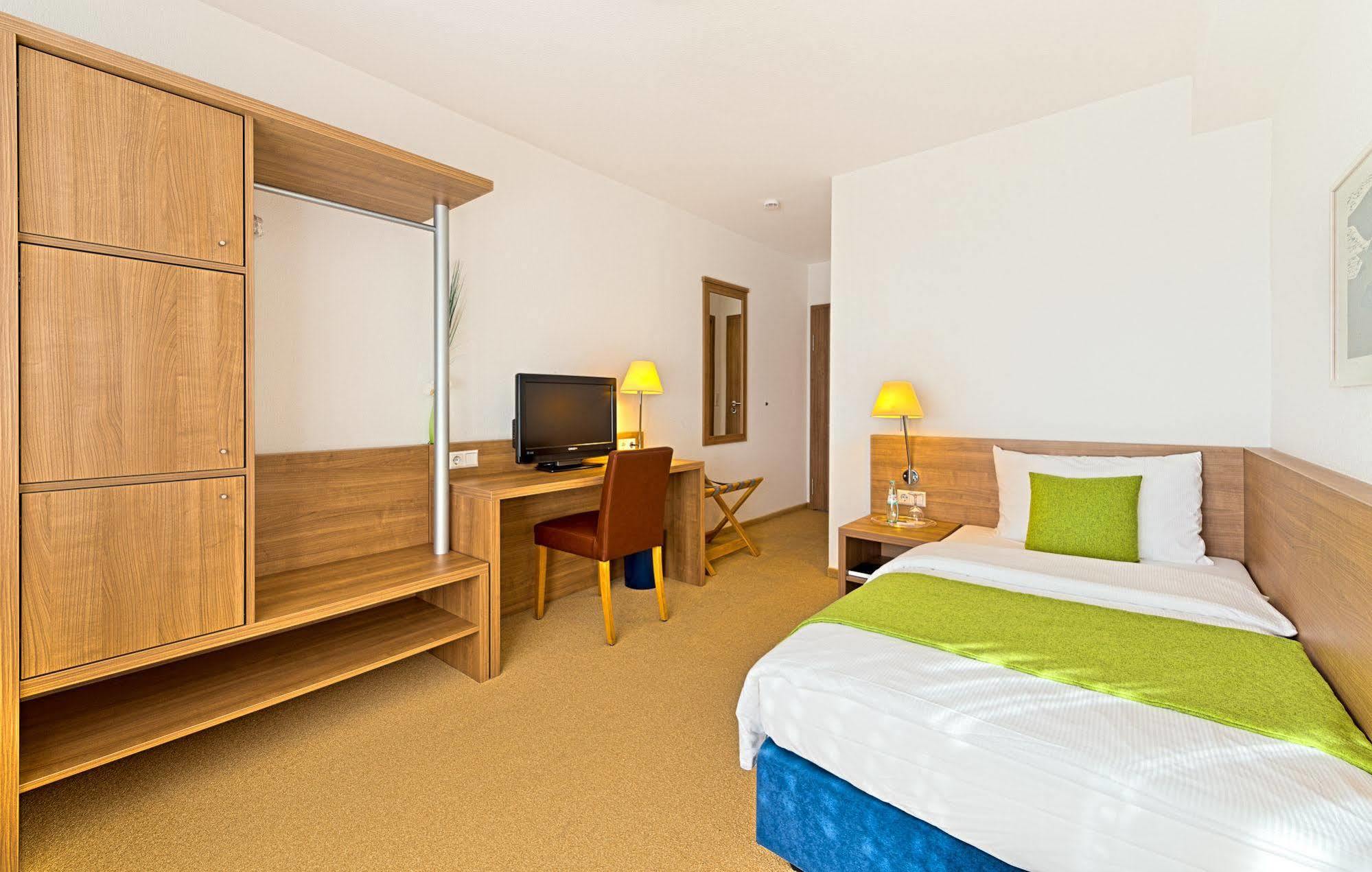 Sapia Hotel St. Fridolin باد ساكنغن المظهر الخارجي الصورة